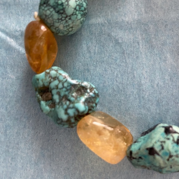 NWOT Stretchy Stone Bracelet - Picture 3 of 5